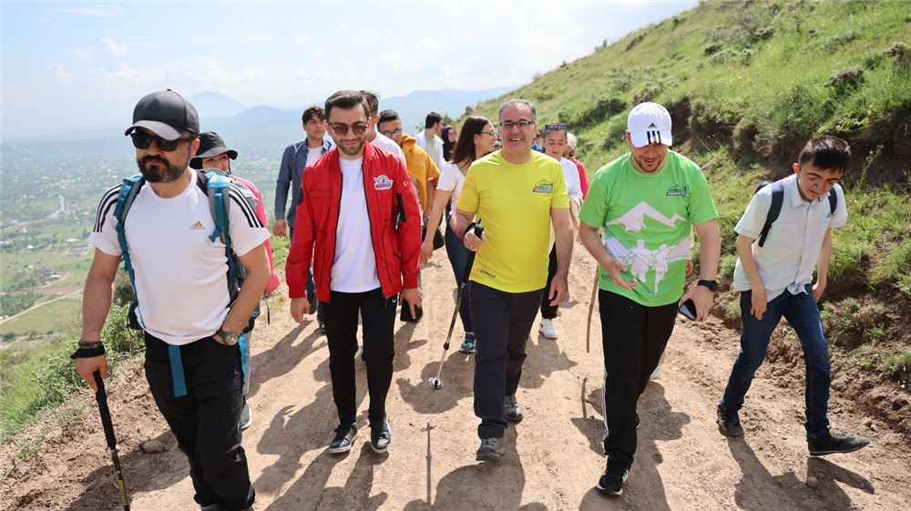 BAŞKAN ÖZDOĞAN DOĞASEVERLERİ ORTASEKİ ORMANLARI’NA DAVET EDİYOR