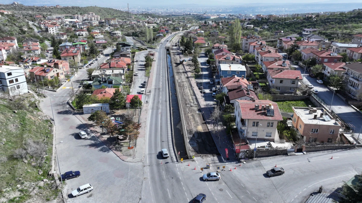 BAŞKAN ÖZDOĞAN: “KAYSERİ CADDESİ’NDE ÇALIŞMALARIMIZ BAŞLADI”