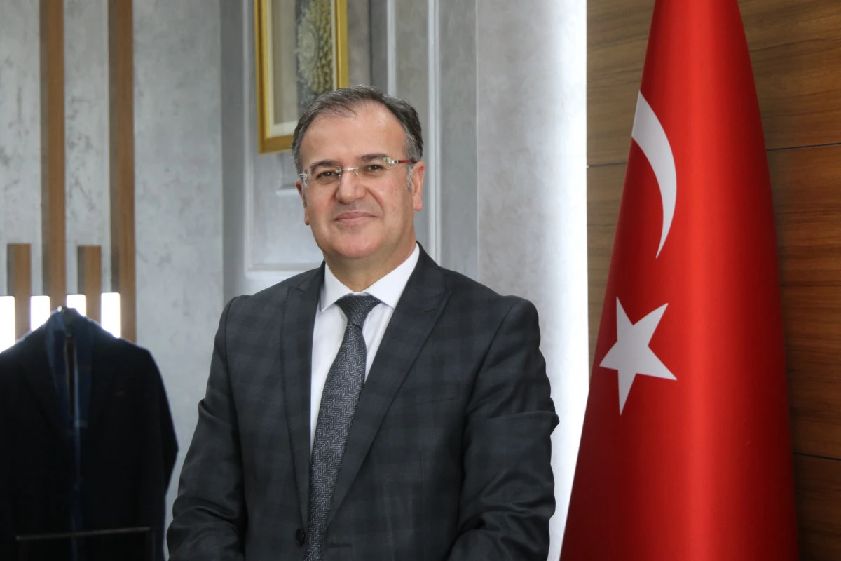 Başkan Özdoğan Muhtarlarımız, devletimizin mahallelerdeki eli, gözü ve sesidir. 