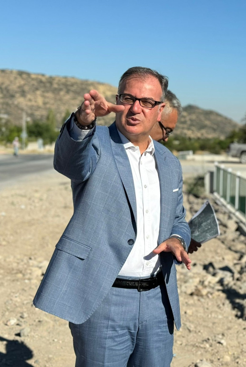 BAŞKAN ÖZDOĞAN,'DAN 'BÜYÜK SU PROJESİ'NE 2 KM'LİK YENİ HAT MÜJDESİ