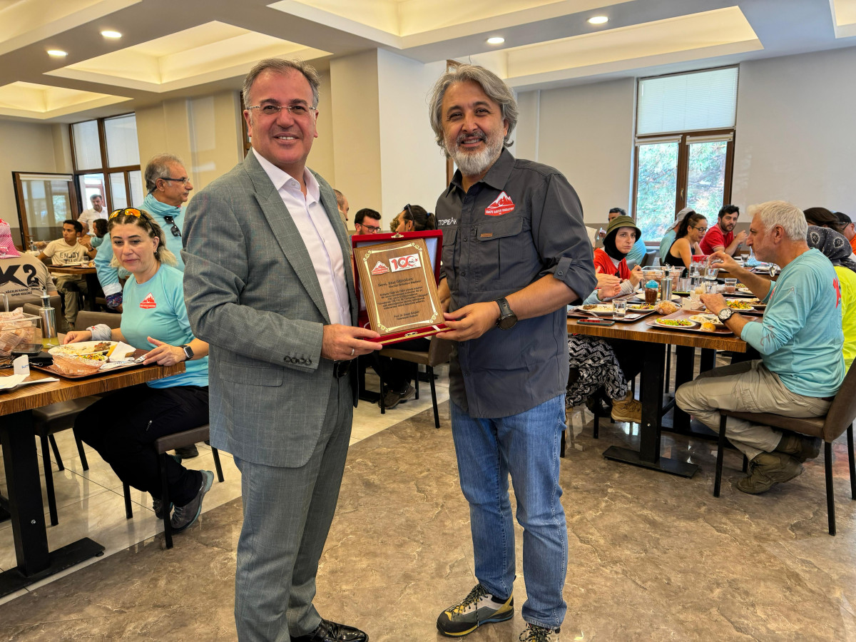 HACILAR, TÜRK DAĞCILIĞI’NIN İLK ZİRVE ETKİNLİKLERİNE EV SAHİPLİĞİ YAPTI