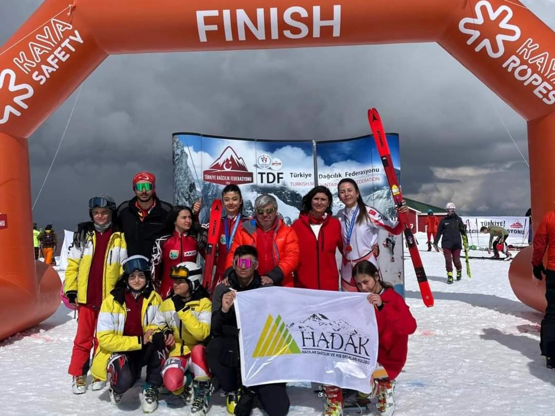 HADAK Kulübü Sporcuları Ulusal Türkiye Şampiyonası'nda Zafer Kazandı!