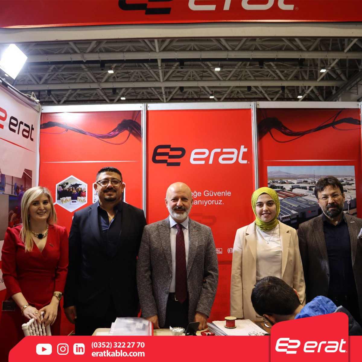 VALİ ÇİÇEK ERAT A.Ş STANTINI ZİYARET ETTİ