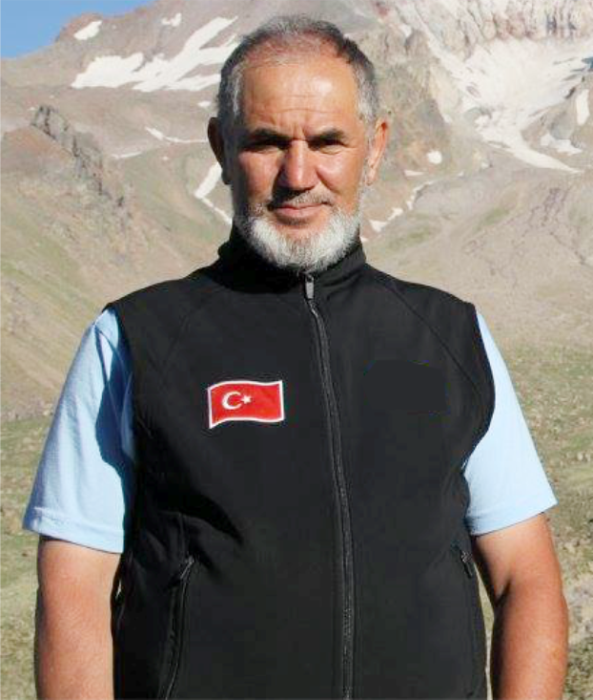 Eğitimci - Yazar  Ahmet BAKTIR